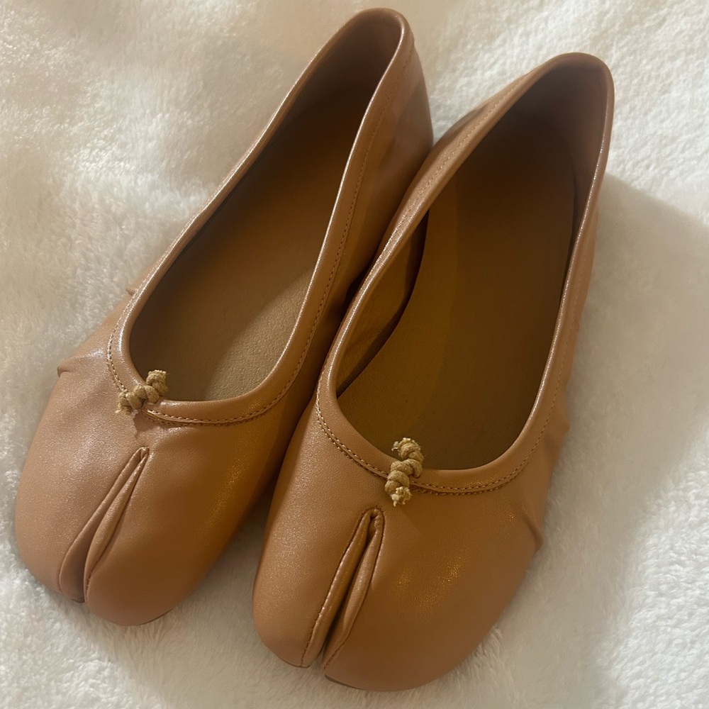 Tabi flats